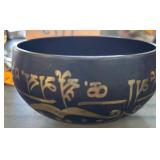 Decorative Black and Gold singing Bowl with Intric