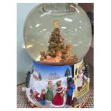 Partylite Christmas Snow Globe with Music