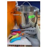 Tools Of The Trade Stockpot and Kitchen Items