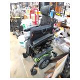 Quantum iLevel Electric Wheelchair