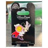 Disney Parks Minnie Mouse Mom Pin