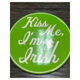 Green Round Irish-Themed Decorative Plaque
