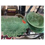 Green Leaf-Motif Majolica Ceramic Dishware