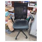 SitONit High-Back Office Chair with Mesh Back