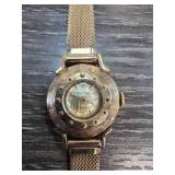 Jerez Watch with Mesh Bracelet Band Ticks