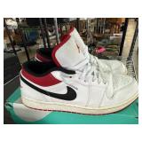 Air Jordan 1 Low Retro OG Sneakers