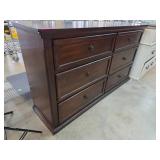 Brown Wooden Broyhill 6-Drawer Dresser