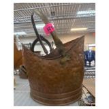 Hammered Copper Bucket With Brass Handle