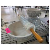 Ceramic Mixing Bowls and Rolling Pin Set