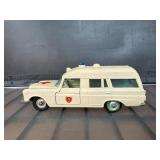 Matchbox King Size K-6 Mercedes Benz Ambulance