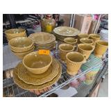 Chris Madden 24-Piece Stoneware Dish Set