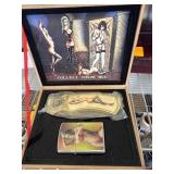 Pin-Up Knife and Lighter Gift Set