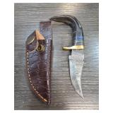 Damascus Steel Knife with Horn Handle and Sheath