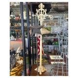 Metal Stand and Star Decorative Set