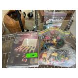 Darice Floss Organizer with Embroidery Floss