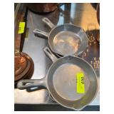 4 Aluminum Skillets with Handles