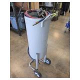 Portable Sandblaster With Hoses and Gauge