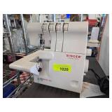 Singer Finishing Touch Serger Sewing Machine