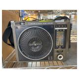 General Electric Model 3-5507C AM/FM Radio