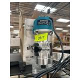 DCRMMRT 800W Handheld Wood Trimmer