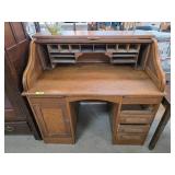 Oak Roll-Top Desk With Organizational Cubbies