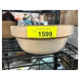 Cream-Colored Stoneware Mixing Bowl