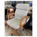 Mid-Century Modern Office Chair With Oak Frame