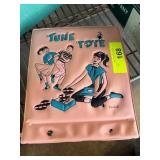 Tune Tote Vinyl Record Carrying Case w Records