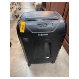 Fellowes Paper Shredder with Crosscut Blades