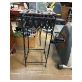 Black Metal Plant Stand with Lattice Design