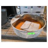 Galvanized Metal Pan with Wash Stone