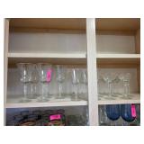 24 Crystal Stemmed Glasses With Gold Trim