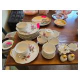Arnart Rose Pattern Teacups and Plates
