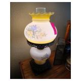 Two-Tier Decorative Oil-Style Lamp With Floral Mot