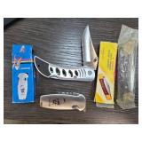 Pocket Knives with Packaging