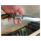 Winchester Fixed-Blade Knife with Sheath
