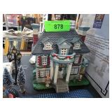 Lemax Colonial Estate Lighted Building