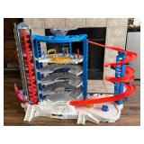 Hot Wheels Garage Playset with Accessories