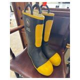 Liquid Splash-Resistant Rubber Boots