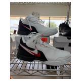 Nike White and Black Sneakers with Red Accents