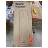 Voheek Space Heater in Original Packaging