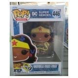 Funko Pop! DC Super Heroes #446 Gingerbread WW