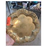 Gold-Tone Decorative Scalloped Dish