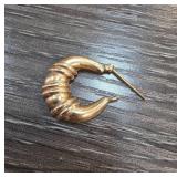 14k Gold Hoop Earring Weighing 1.2g