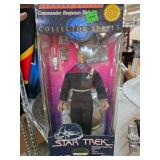 Star Trek Command Edition Commander Sisko Figure