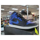 Air Jordan 1 Mid 'Black/Hyper Royal' Sneakers