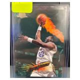 1995-96 Skybox Premium Karl Malone Basketball Card