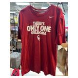 Nike Oklahoma Sooners XL T-Shirt
