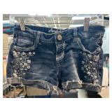 Amethyst Jeans Denim Shorts with Embroidery