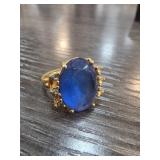 18KHGE Blue Oval Stone Ring with Accents